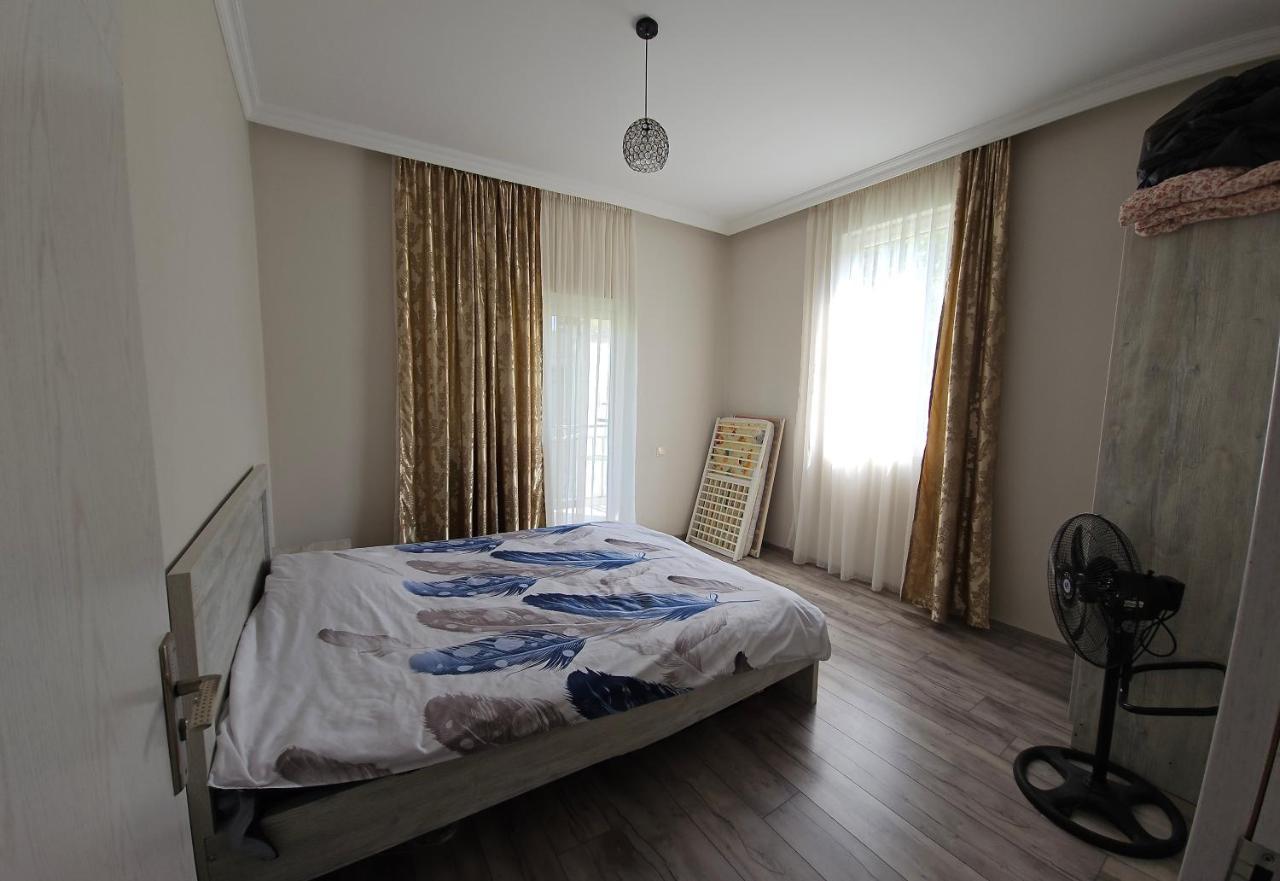 Tete Guest House Batumi Exteriör bild