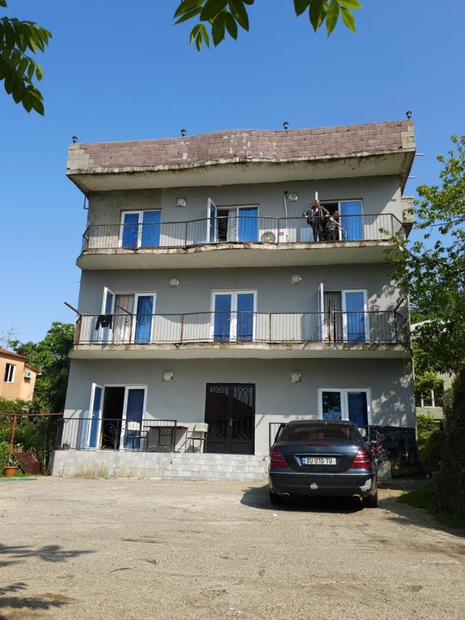 Tete Guest House Batumi Exteriör bild